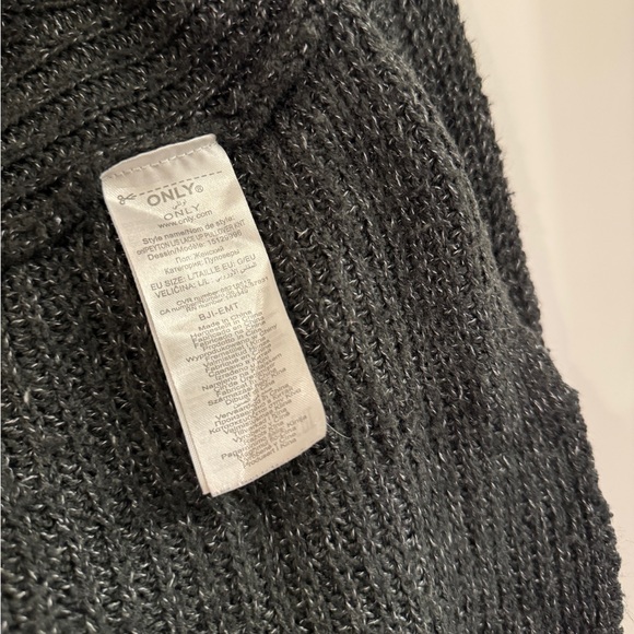 ONLY Grey Black Melange Sweater ✨ - Picture 6 of 12